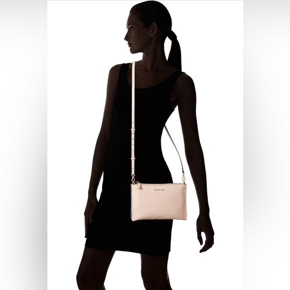 Michael Kors Soft Pink 2Pcs Set grained leather crossbody bag/coin purse• - Picture 5 of 10